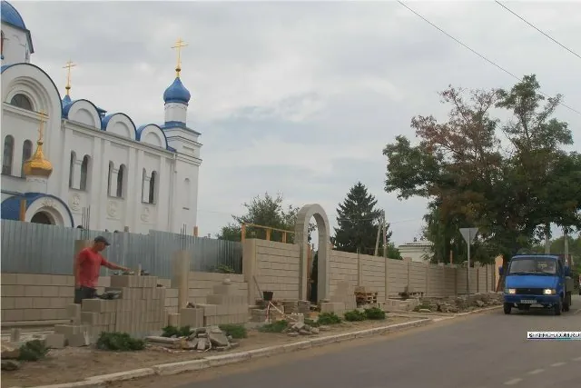Строительство ограды